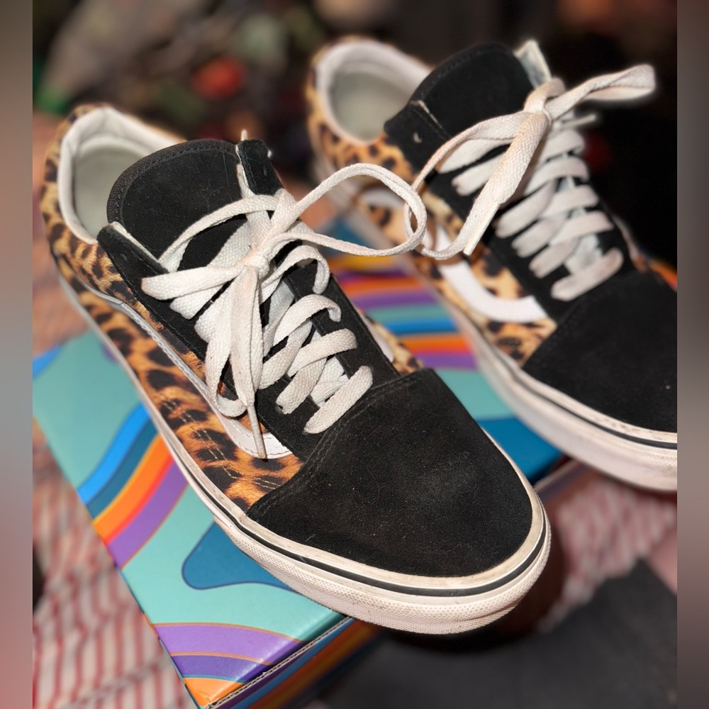VANS Leopard Old Skool Womens Shoes